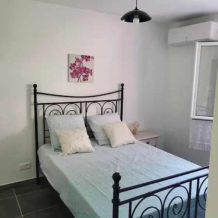 Lescinq83 Villa La Seyne-sur-Mer